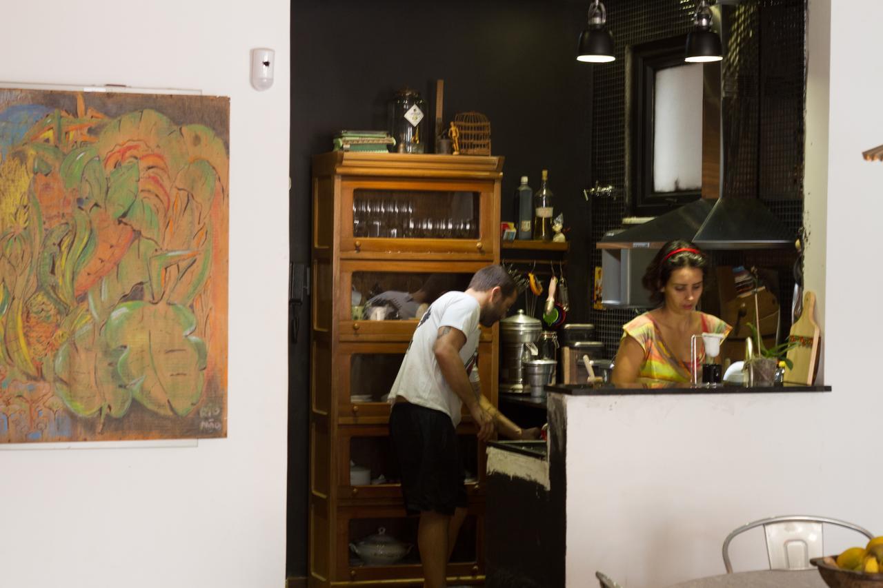 Apartemen Fullano _ Entre Copacabana E Ipanema - Privativas Confortaveis!